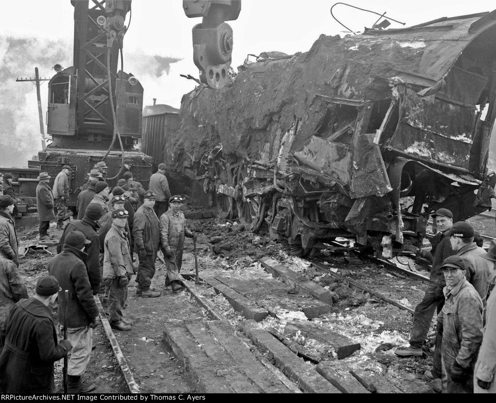 PRR "Red Arrow" Wreck, Recovery, #13 of 14, 1947